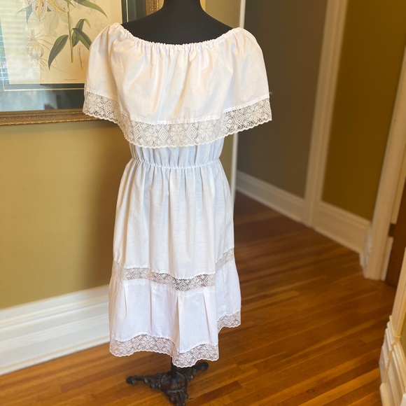 Mexican sundress - Picture 6 of 9